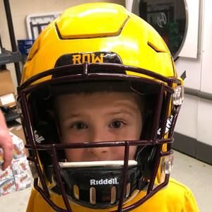 Meet your Posher, Lee